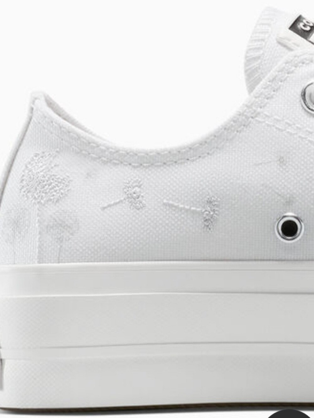 NWOB!Converse White Low-Top Platform Sneakers with Silver Floral Accents. Size 8 - Picture 3 of 13
